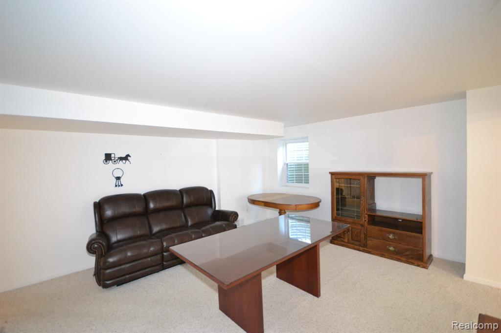 1166 Fairways Boulevard, Troy, MI 48085 — Photo 29