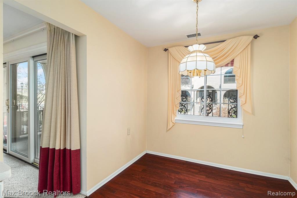 42160 WOODWARD Avenue, 25, Bloomfield Hills, MI 48304 — Photo 8