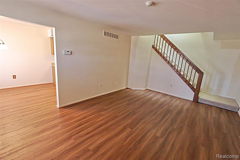 2131 Vine Way Drive, 97, Canton, MI 48188 — Photo 7