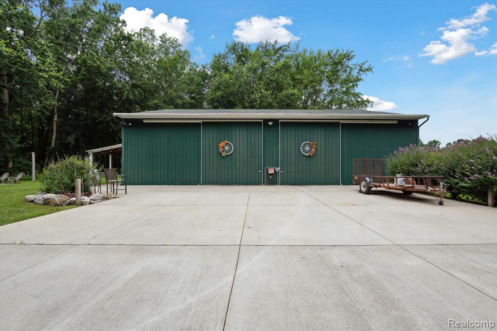 11247 Roberts Road, Stockbridge, MI 49285 — Photo 3