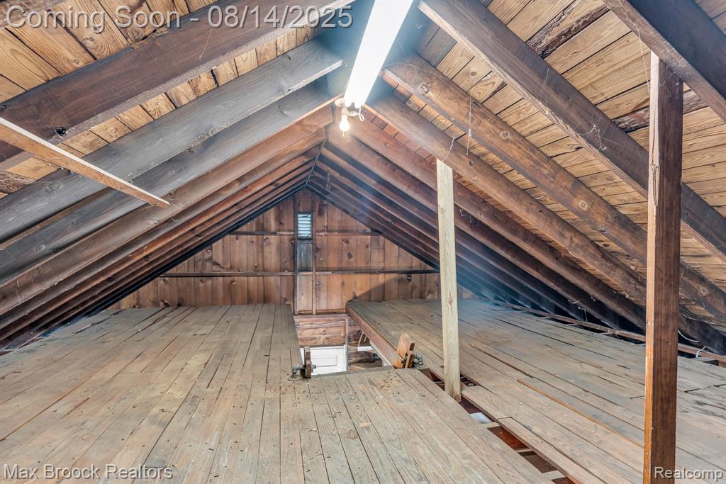 10725 Talbot Avenue, Huntington Woods, MI — Photo 34