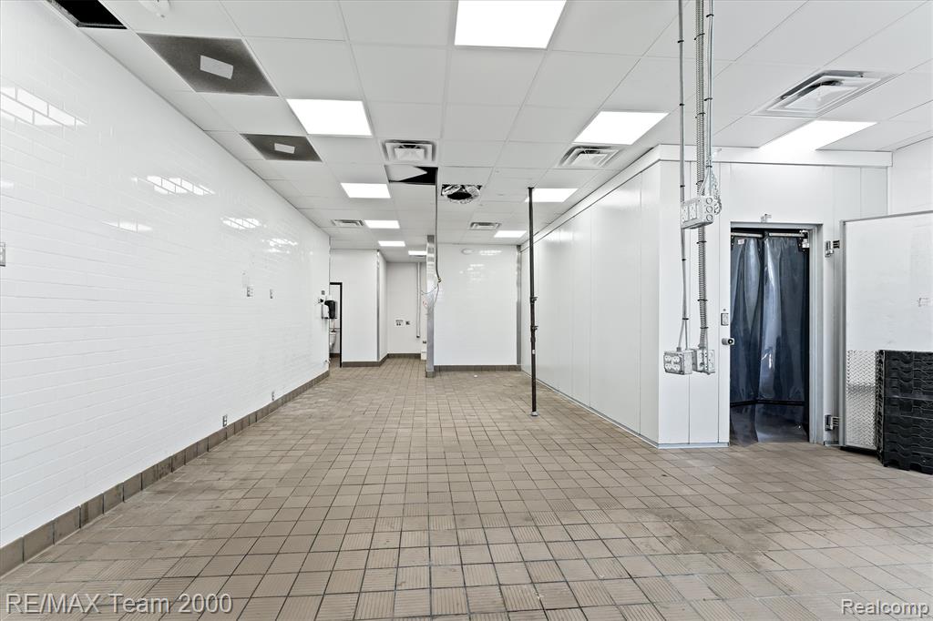 5564 Woodward Avenue, Detroit, MI 48202 — Photo 14