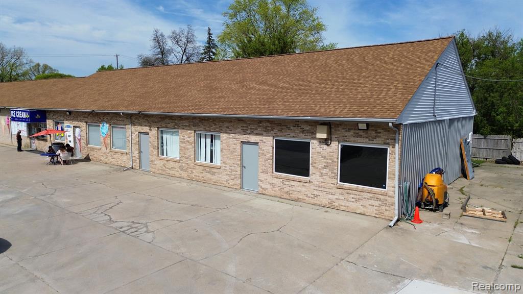 5488 RICHFIELD Road, Flint, MI 48506 — Photo 3