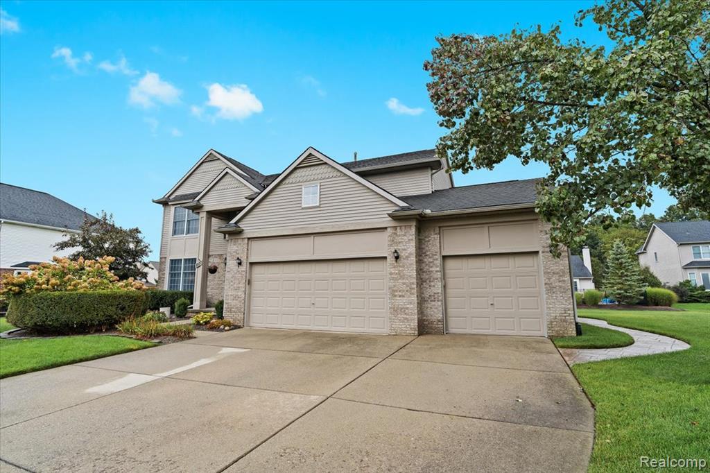 1077 Polo Drive, South Lyon, MI 48178 — Photo 2