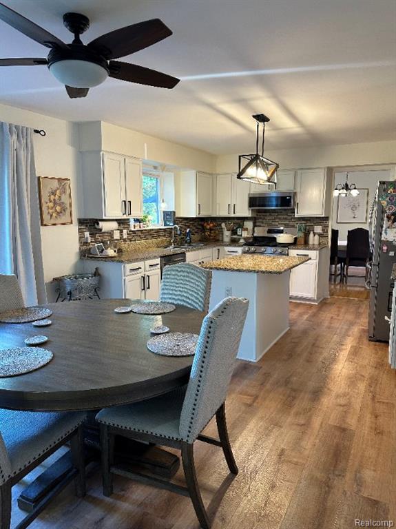 5470 MILL RACE Way, Commerce Twp, MI 48382 — Photo 20