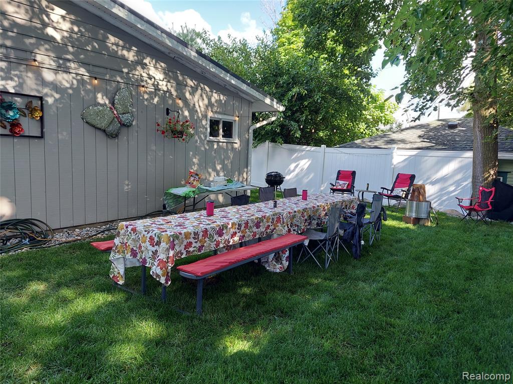 311 S Clinton Street, Stockbridge, MI 49285 — Photo 34