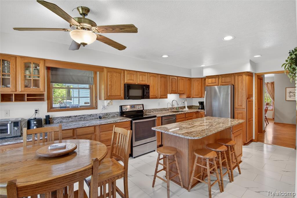 7233 Hague Avenue, Jackson, MI 49201 — Photo 7