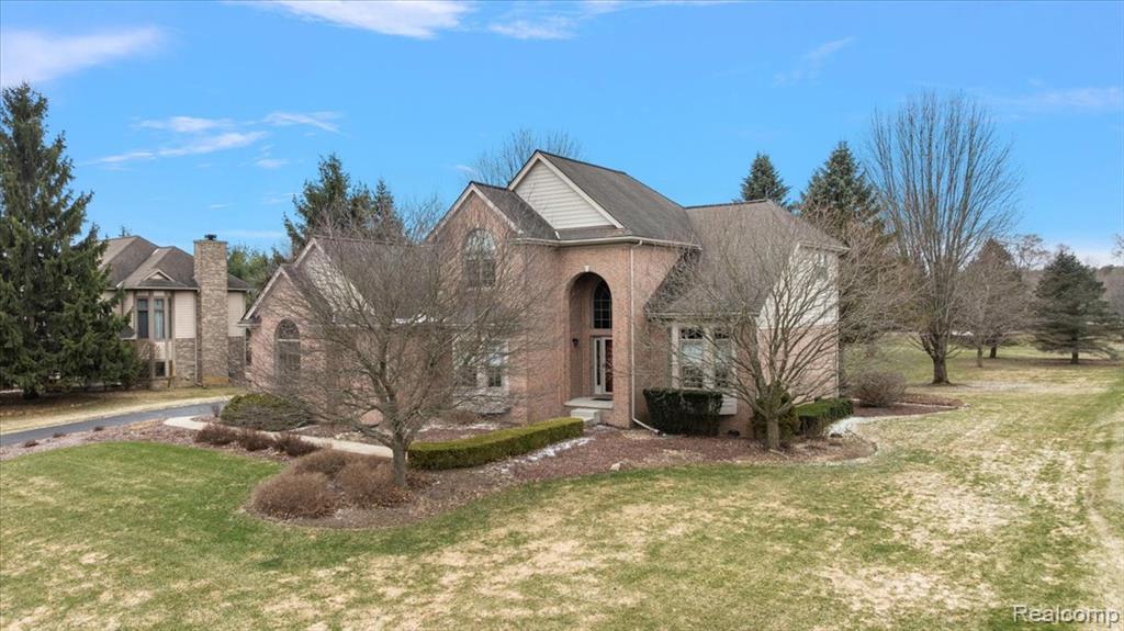 8446 S Shore Drive, Clarkston, MI 48348 — Photo 45