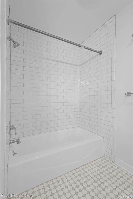 220 MAC Avenue, 313, East Lansing, MI 48823 — Photo 18