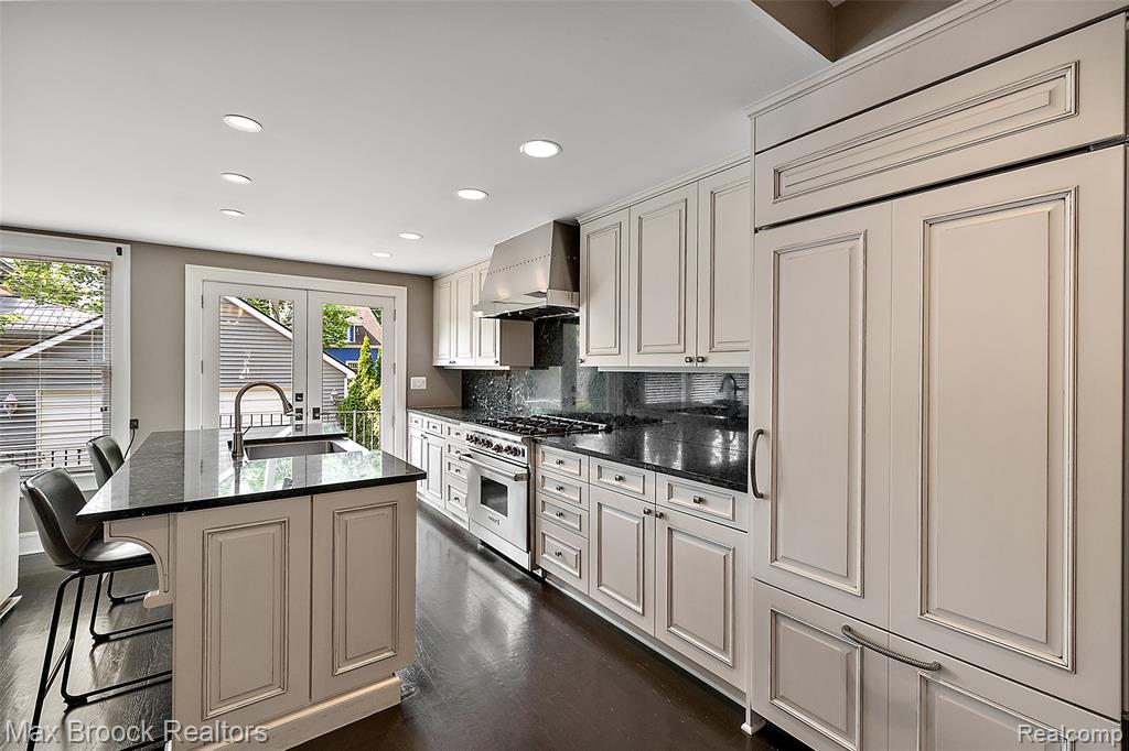 504 Landon Street, Birmingham, MI 48009 — Photo 16