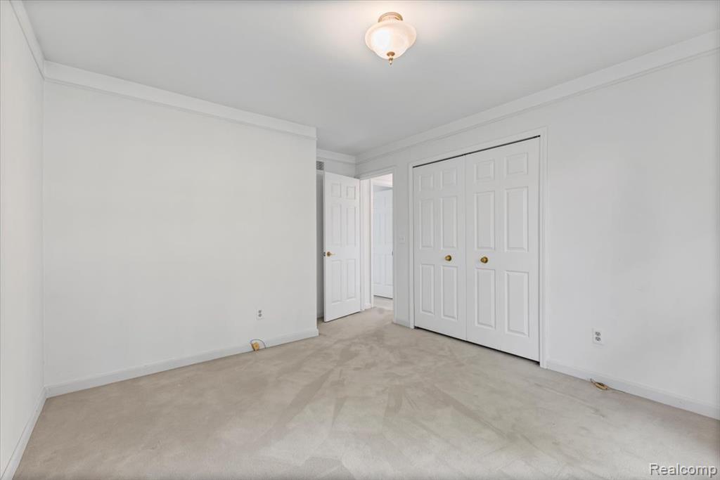 5538 Larkins Drive, Troy, MI 48085 — Photo 26