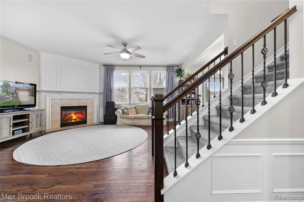 9894 High Meadow Drive, Ypsilanti, MI 48198 — Photo 5