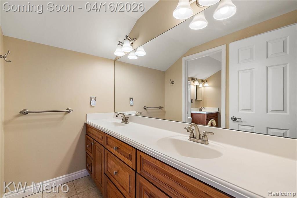 1904 Manchester Boulevard, Grosse Pointe Woods, MI 48236 — Photo 26