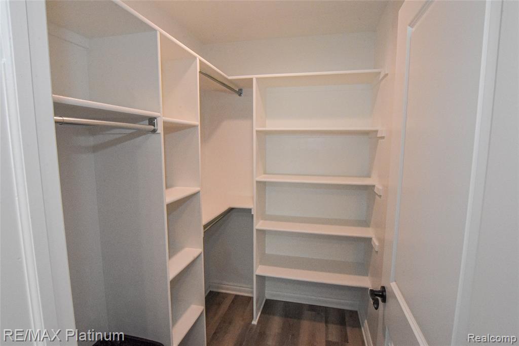 1174 Prudence Drive, Waterford, MI 48327 — Photo 37