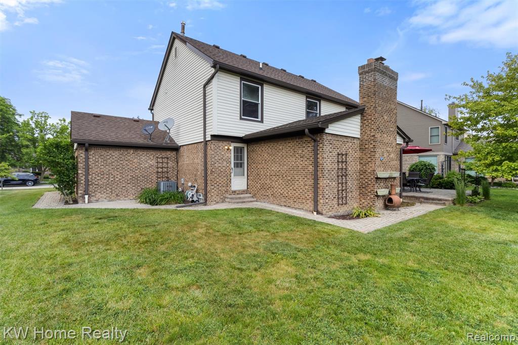 45095 Turnberry Court, Canton, MI 48188 — Photo 48