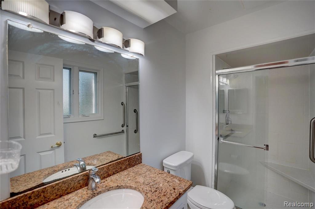 429 BELLA VISTA Drive, Grand Blanc, MI 48439 — Photo 26
