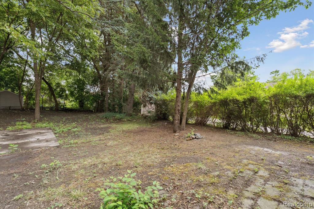 718 N Chevrolet Avenue, Flint, MI 48504 — Photo 33