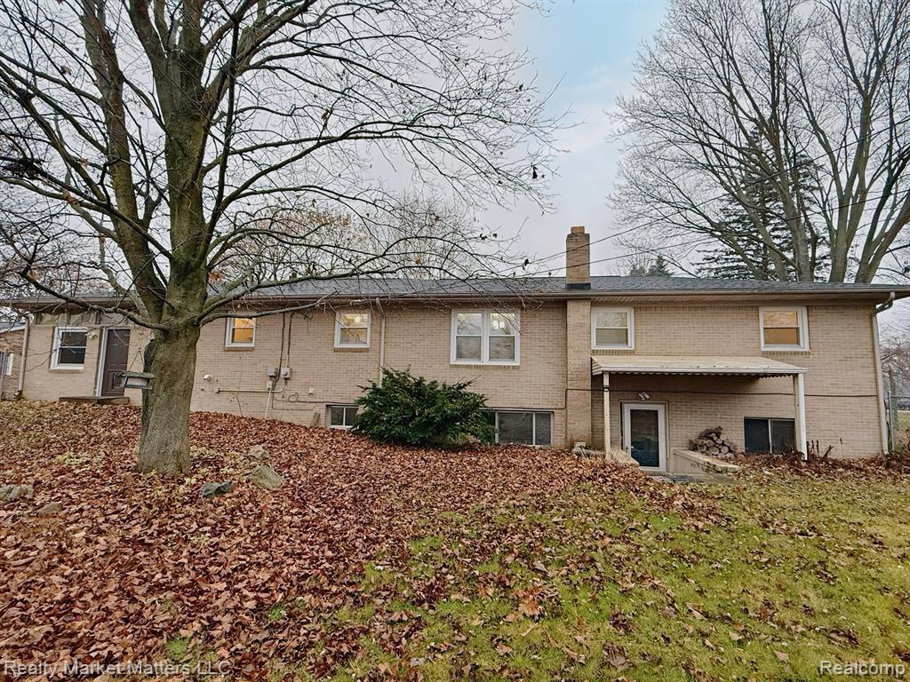 2142 Farnsworth Road, Lapeer, MI 48446 — Photo 28