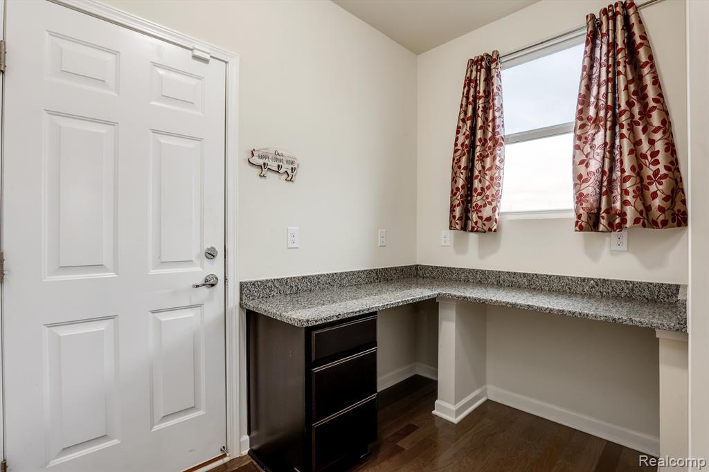 6117 BRANCH Drive, Canton, MI 48187 — Photo 18