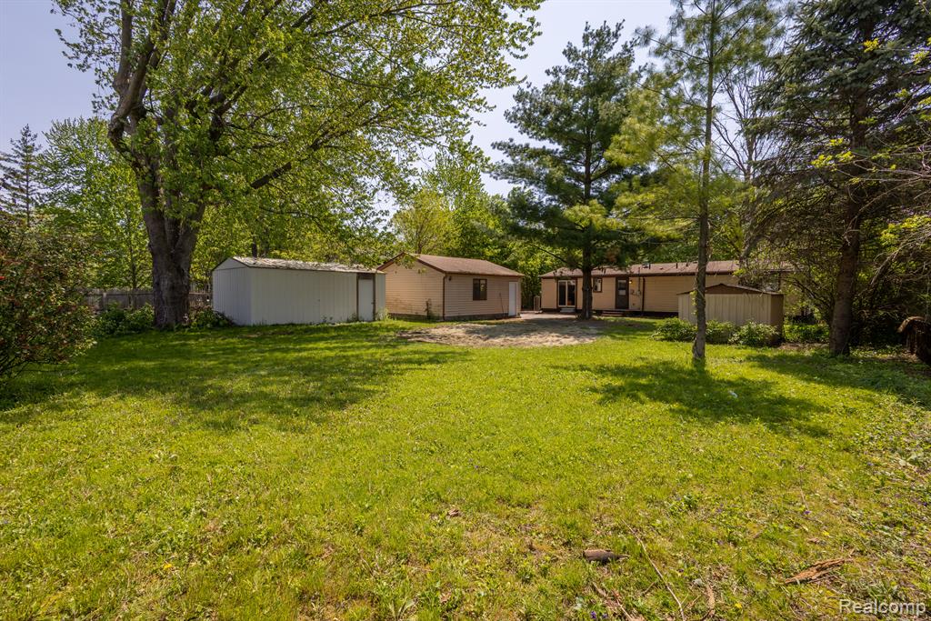 420 6TH Street, Marysville, MI 48040 — Photo 31