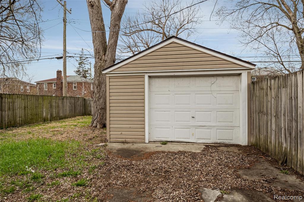 19477 Prest Street, Detroit, MI 48235 — Photo 26
