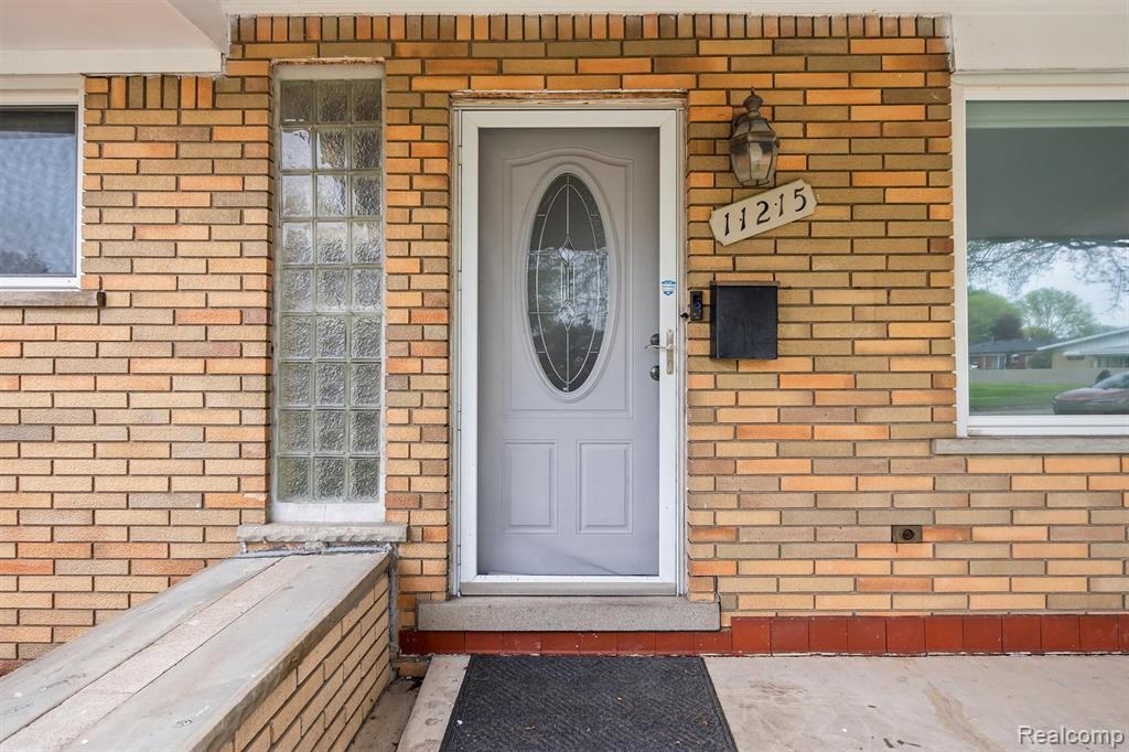11215 Chippewa Drive, Warren, MI 48093 — Photo 3