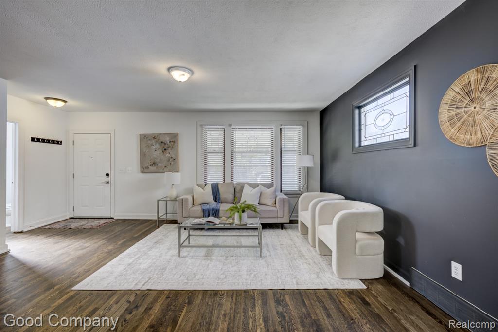 713 S Pleasant Street, Royal Oak, MI 48067 — Photo 6