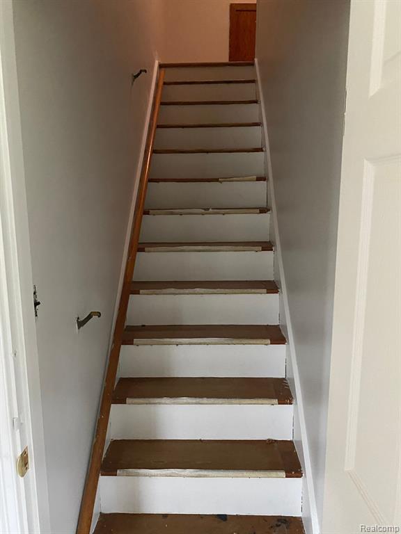 5470 POTTER Road, Burton, MI 48509 — Photo 25