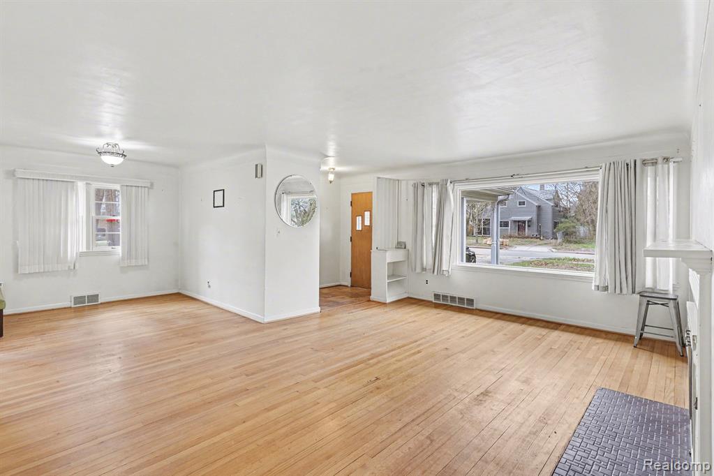 350 N Mansfield Street, Ypsilanti, MI 48197 — Photo 5