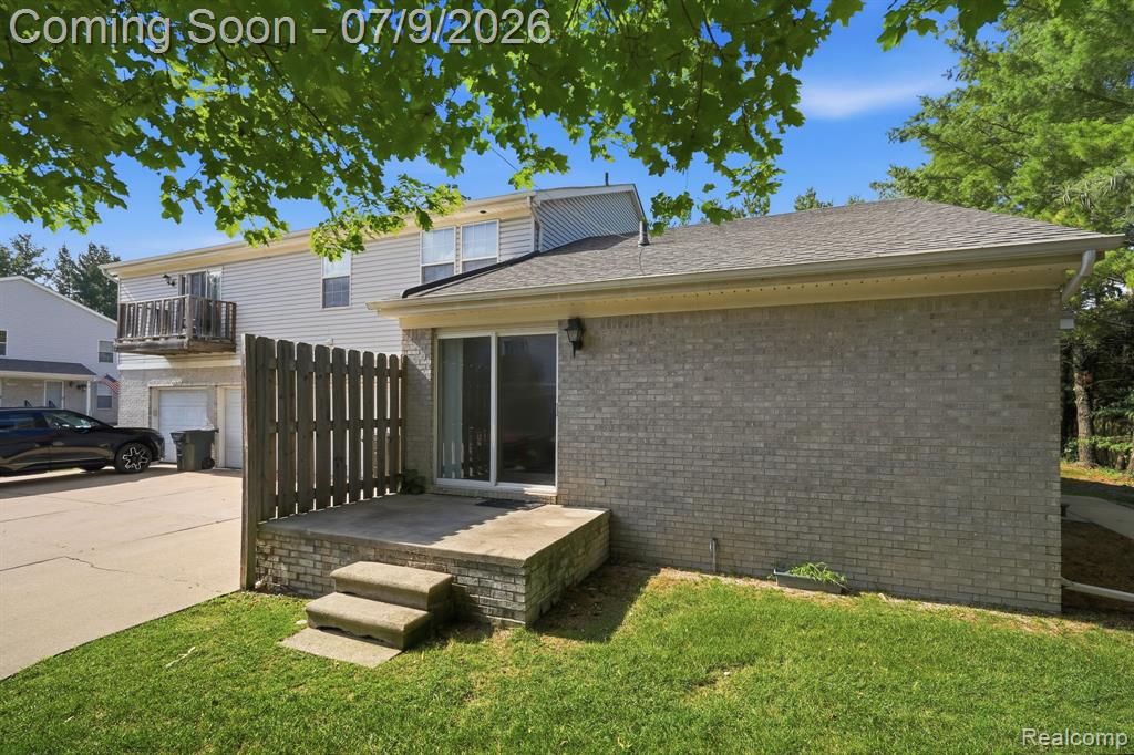 47078 Auburn Court, Utica, MI 48317 — Photo 18
