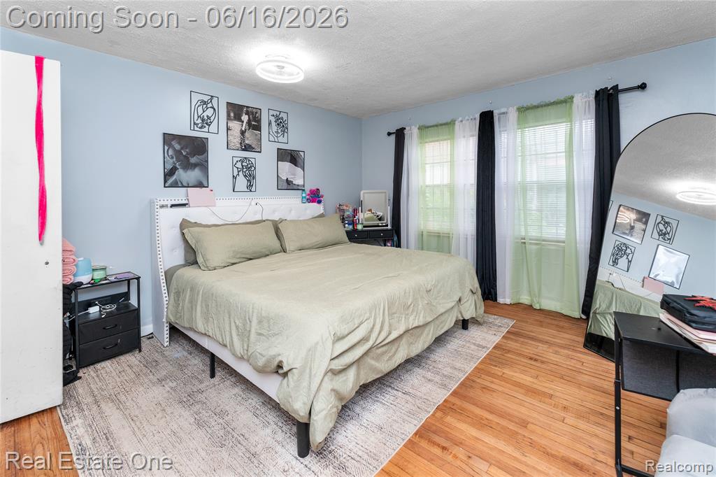 5200 Chalmers Street, Detroit, MI 48213 — Photo 12
