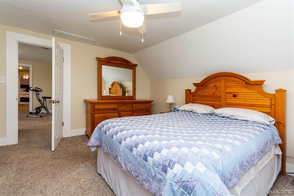 843 CHERRY Street, Wyandotte, MI 48192 — Photo 28