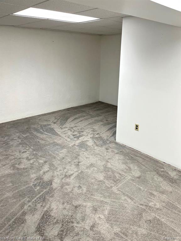 50098 Helfer Boulevard, 50098, Wixom, MI 48390 — Photo 19