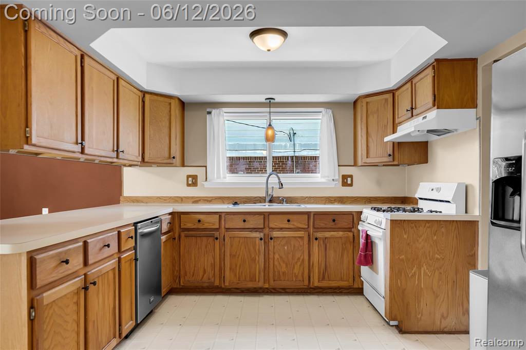4840 Iowa Drive, Warren, MI 48092 — Photo 9