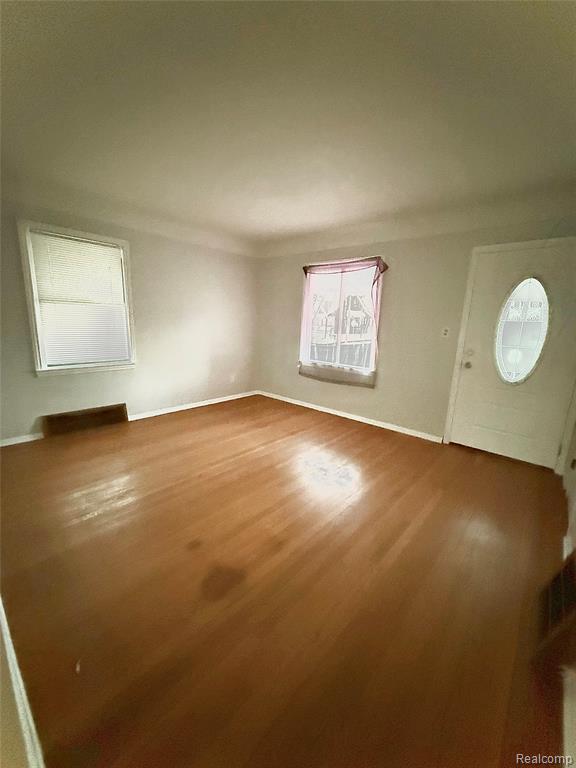 8157 Stephens, Center Line, MI 48015 — Photo 11