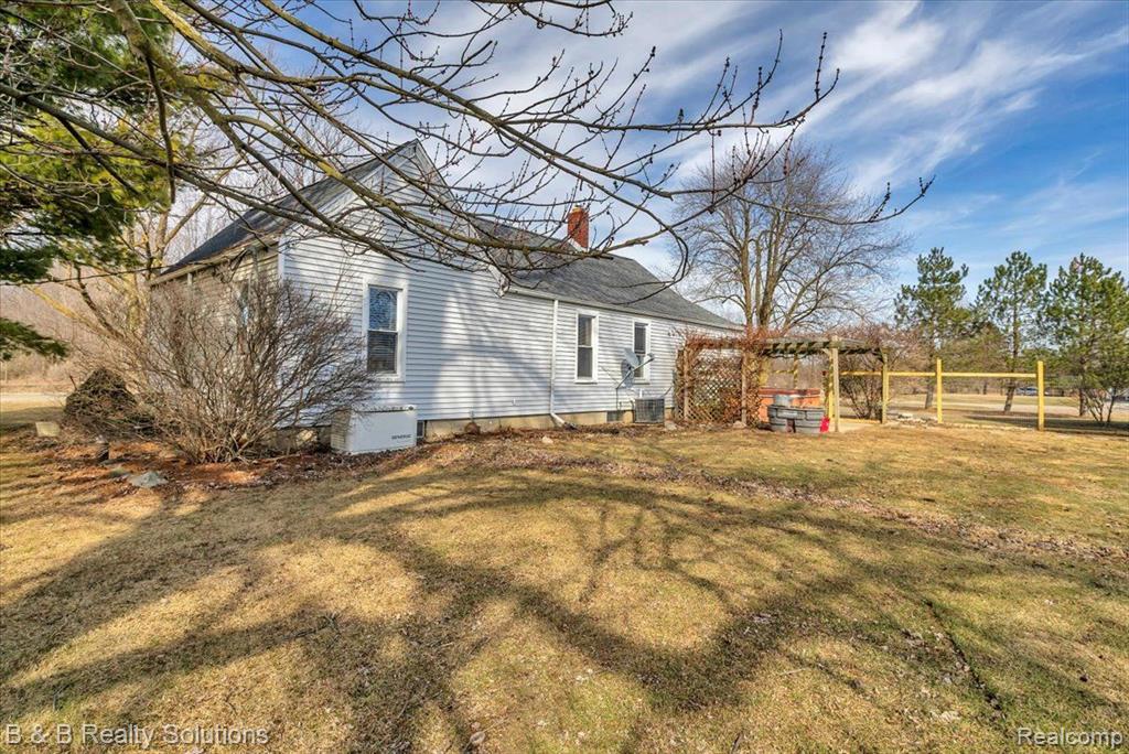 14749 IMLAY CITY Road, Mussey, MI 48014 — Photo 30