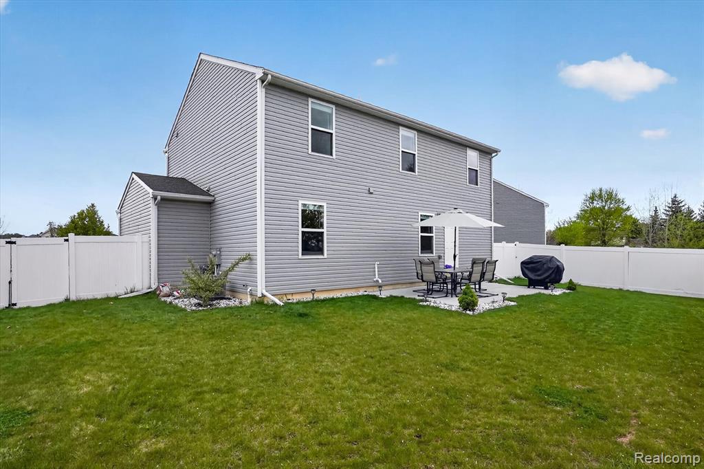 4246 Wild Goose Drive, Swartz Creek, MI 48473 — Photo 38