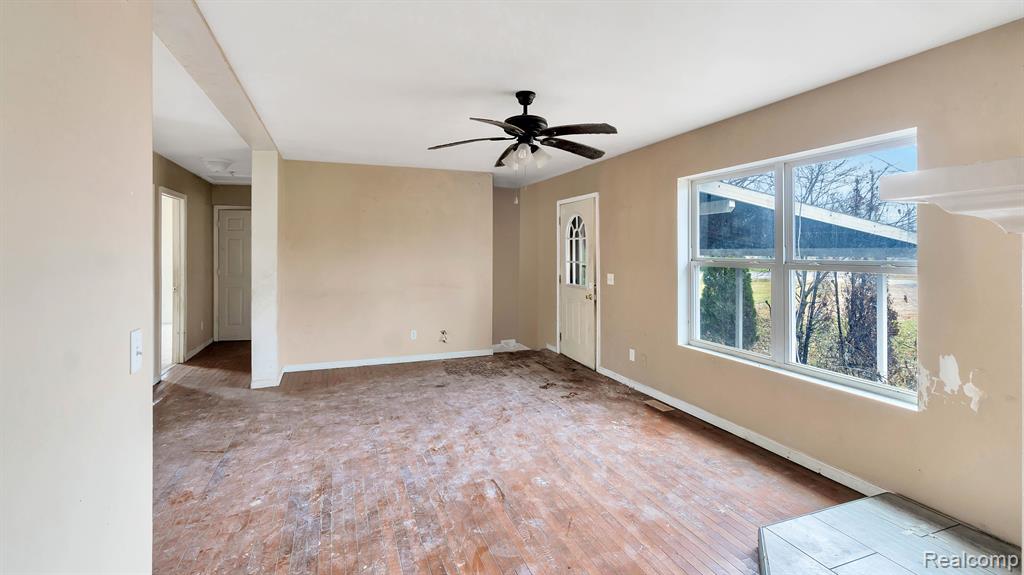 13721 SUMPTER Road, Carleton, MI 48117 — Photo 6