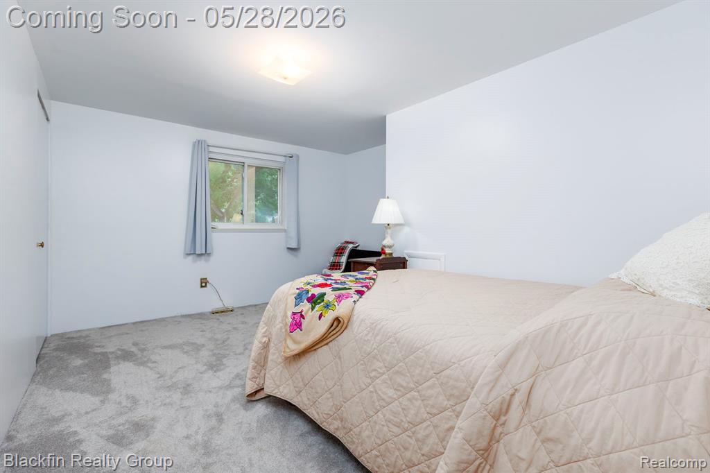 430 N Batchewana Street, Clawson, MI — Photo 20
