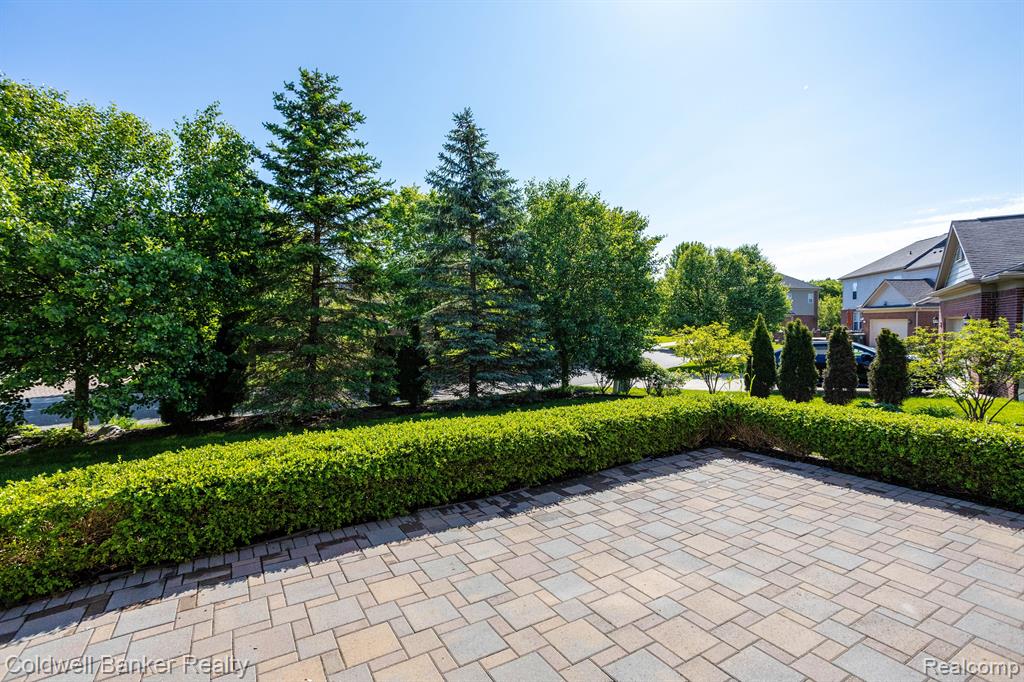 50154 BLACK HORSE Lane SW, Canton, MI 48188 — Photo 48