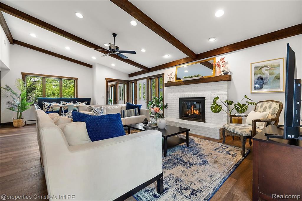 676 Washington Road, Grosse Pointe, MI 48230 — Photo 12