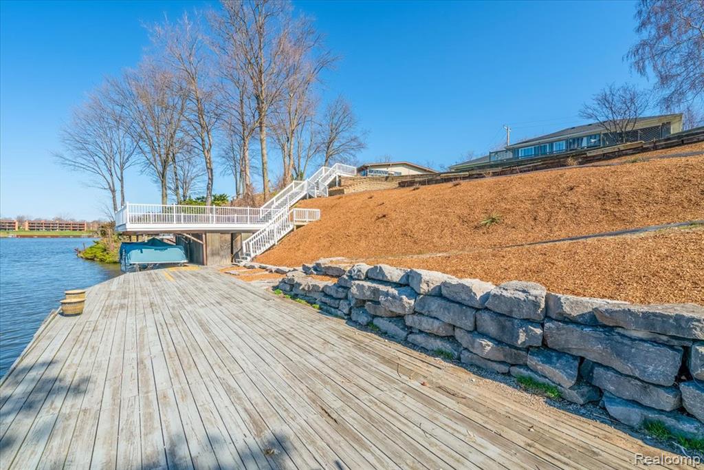 47969 Merle Court, Belleville, MI 48111 — Photo 42