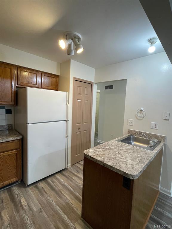 4048 HEATHERWOOD, Warren, MI 48092 — Photo 12