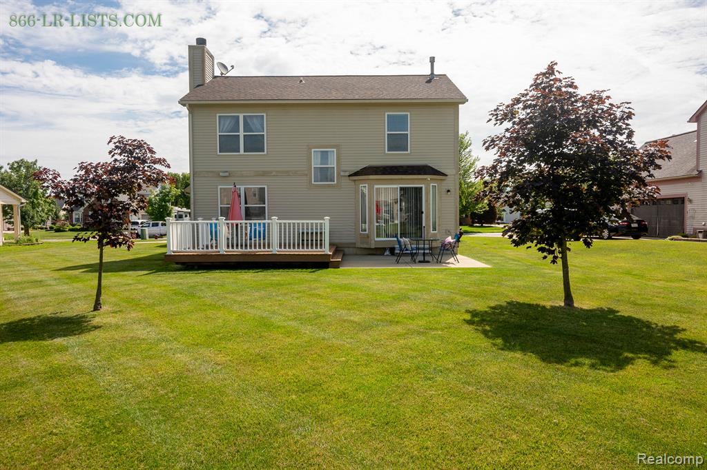 7068 Anna Drive, Belleville, MI 48111 — Photo 3