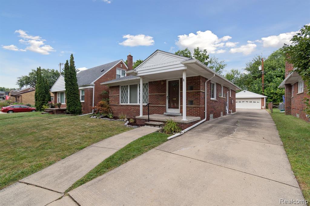7868 Robinson Avenue, Allen Park, MI 48101 — Photo 39