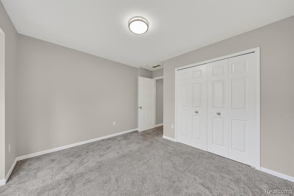 44393 Sunnyside Drive, 38, Sterling Heights, MI 48313 — Photo 18