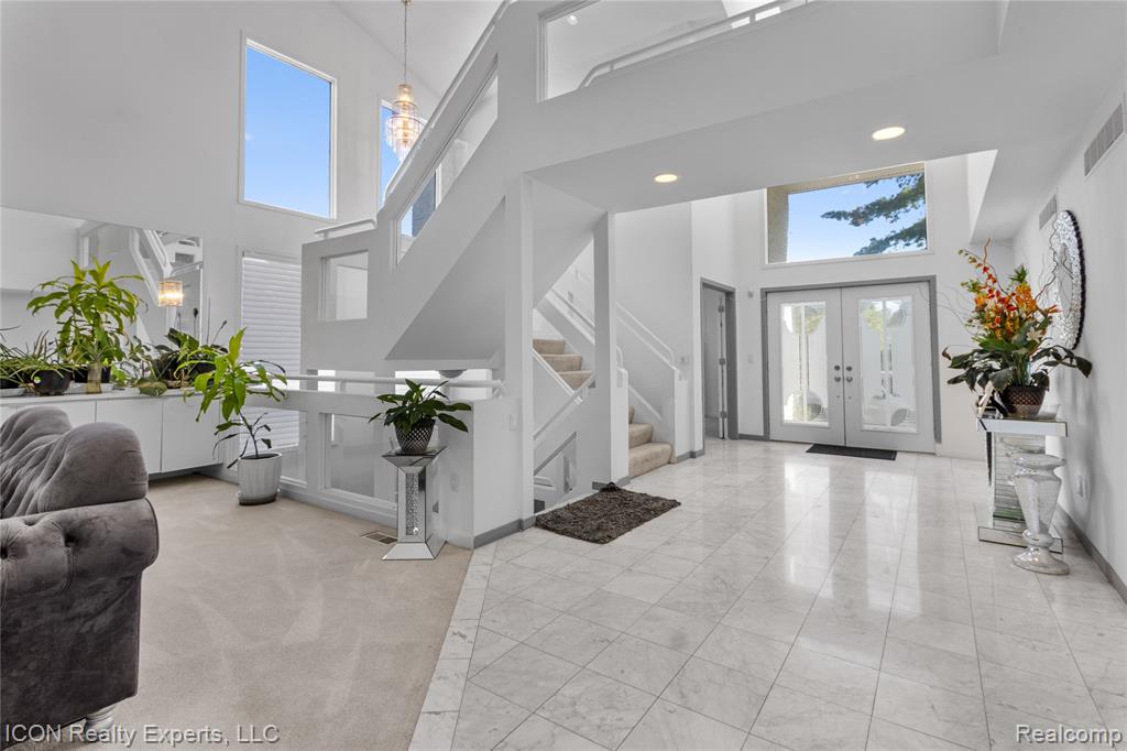 5727 Royal Wood, West Bloomfield, MI — Photo 4