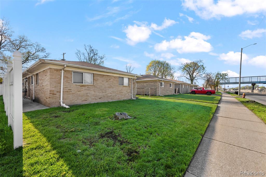 7444/7446 Southfield Road, Detroit, MI 48228 — Photo 8