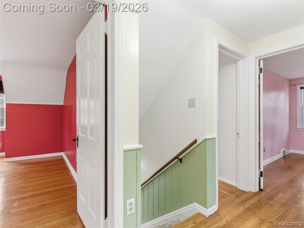 27320 Sunset Boulevard E, Lathrup Village, MI 48076 — Photo 27
