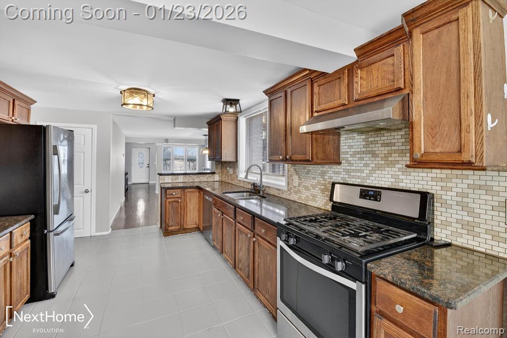 42205 E Huron River Drive, Van Buren, MI 48111 — Photo 8